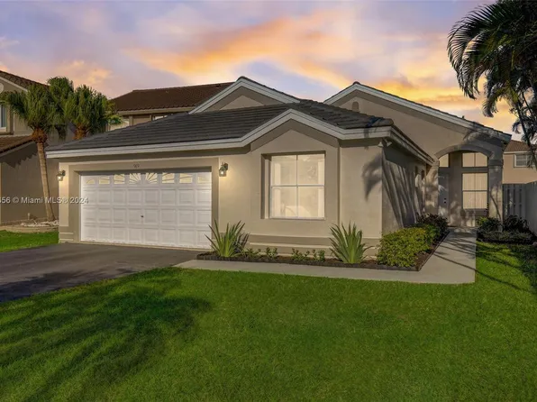 919 Stanton Dr, Weston, FL 33326