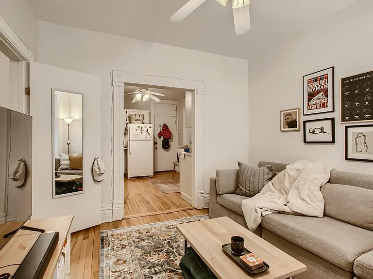 1629 W Julian St #1R — Photo 4