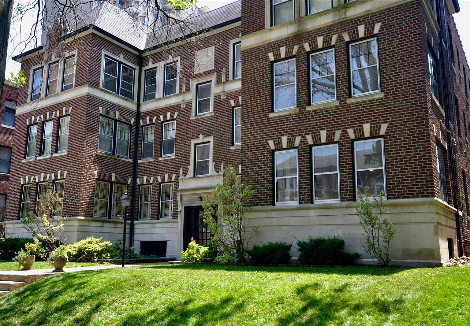 6226 Northwood Ave APT 1W, Saint Louis, MO 63105 Zillow