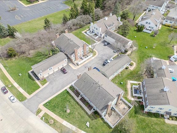 4th image of 41705 Broquet Dr #177