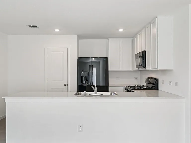 1629 Lercara Ln — Photo 6