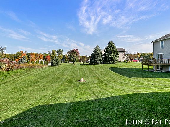 4th image of 5595 Creekridge Dr