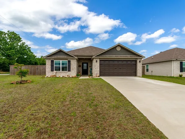 1 Sun Drenched Trl, Conway, AR 72032