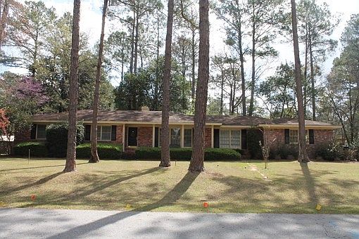 1st image of 2419 Briarwood Dr