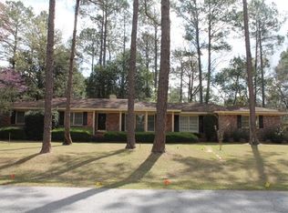 2419 Briarwood Dr, Valdosta, GA 31602