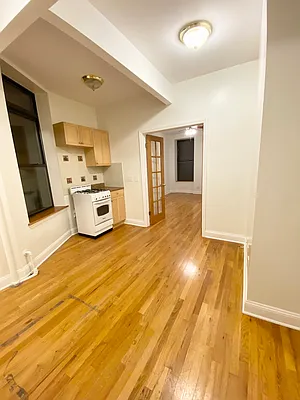 Rented by Oxford Property Group | media 9