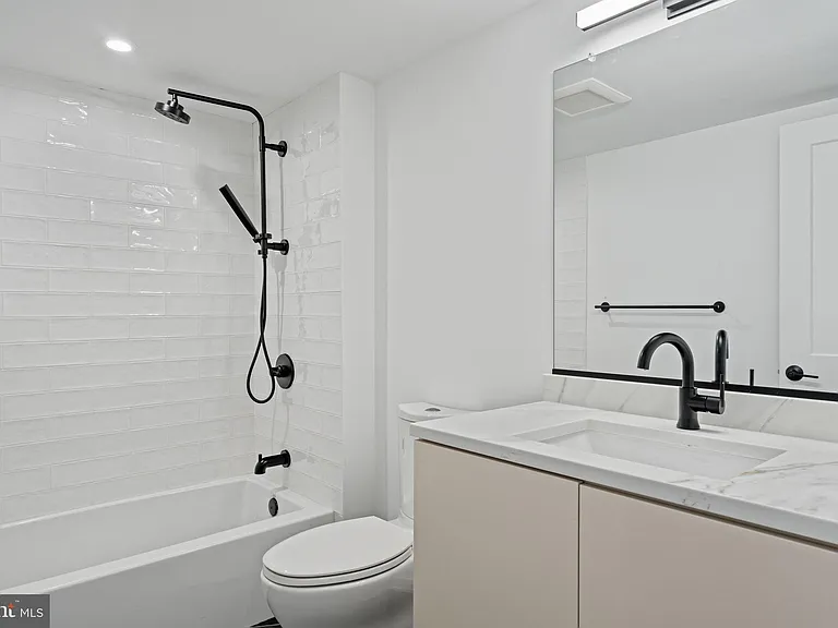 706 Latona St #I — Photo 20