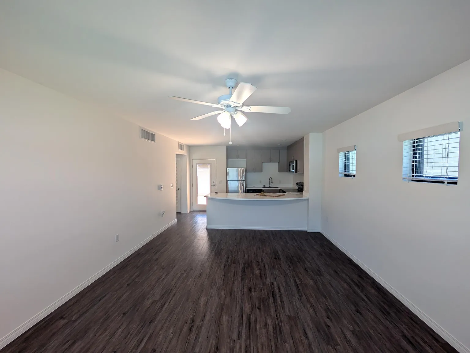 1 bed, 648 sqft, $2,395 — Photo 3