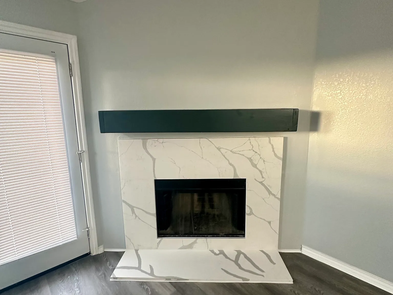 4 bed, 2033 sqft, $2,500 — Photo 4