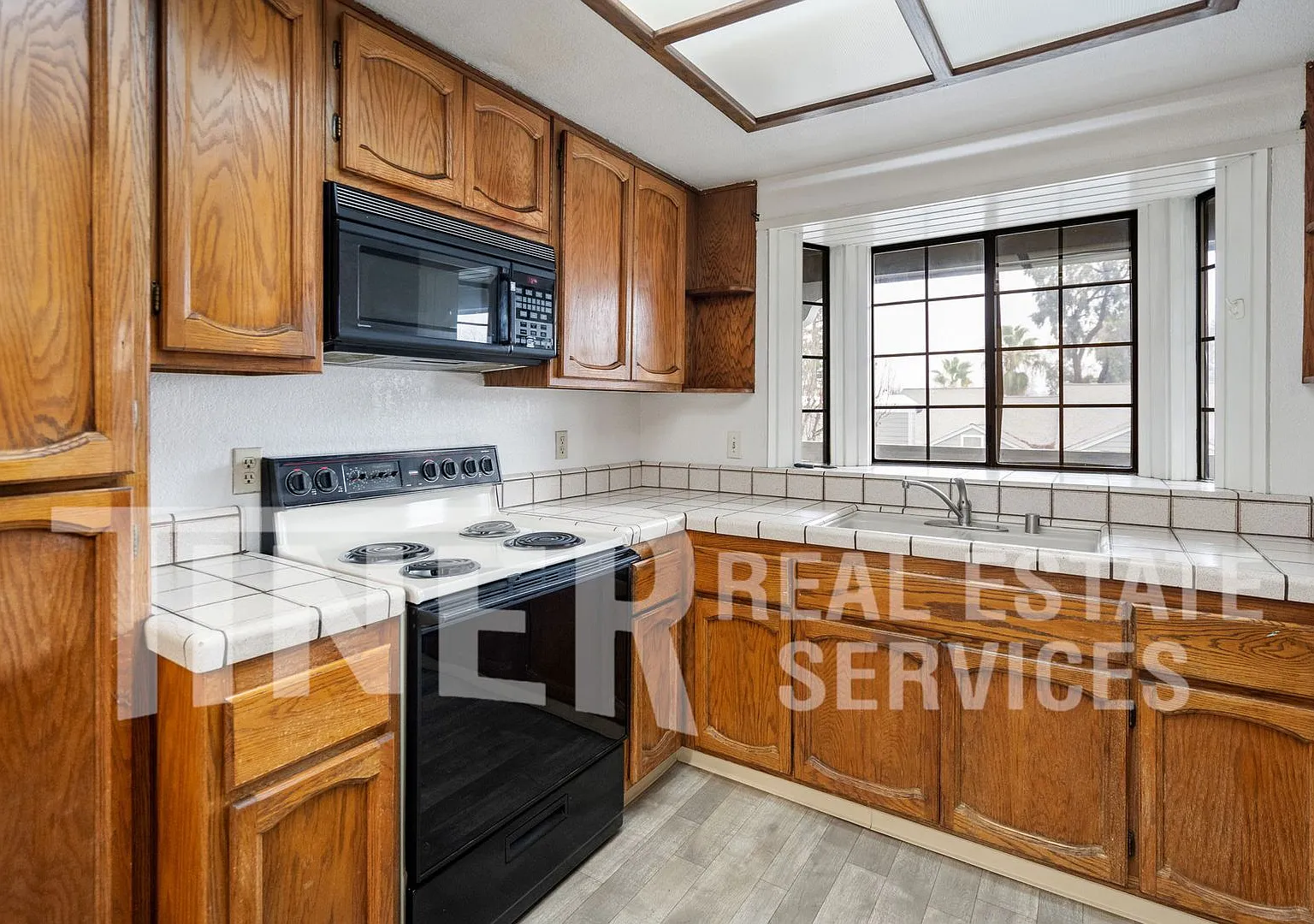 5829 San Juan Avenue #8 - TIER 3 — Photo 4