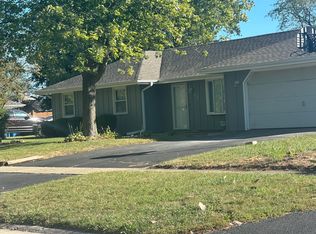 1412 Timberline Dr, Joliet, IL 60431
