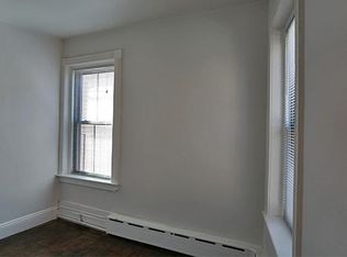 101 Willow St #104, Cambridge, MA 02141