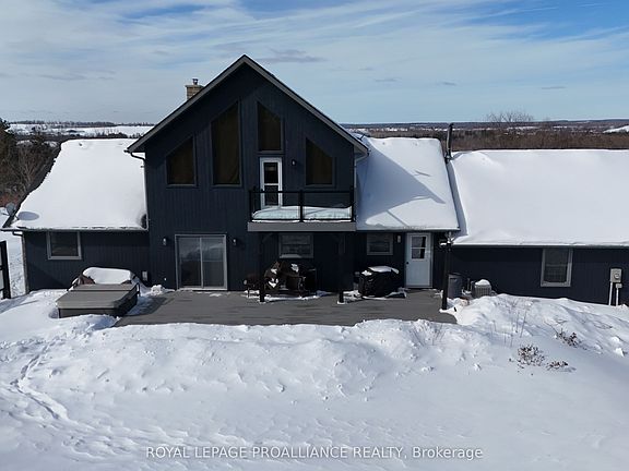 4th image of 418 Wilson Rd