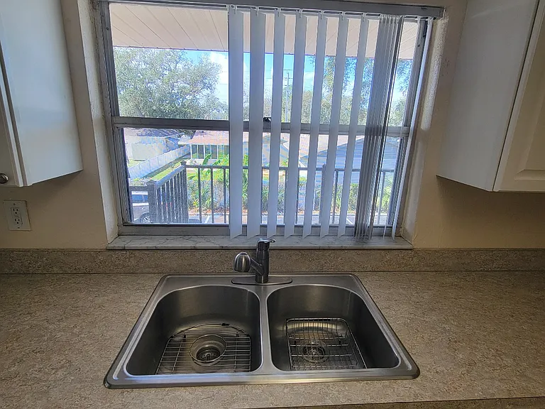 Marcell Garden Apartments — Photo 25