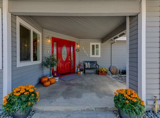 21413 Kirkwood Manor Dr, Redding, CA 96002