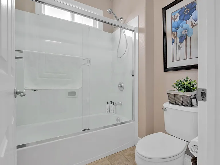 En suite bathroom