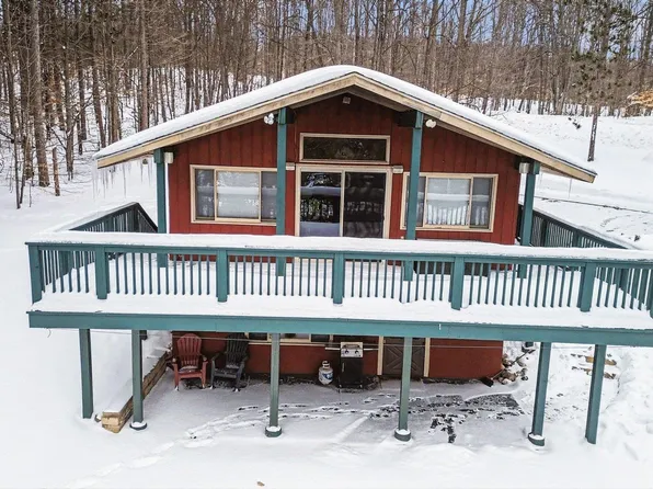 6598 Del Mason Rd, Bellaire, MI 49615