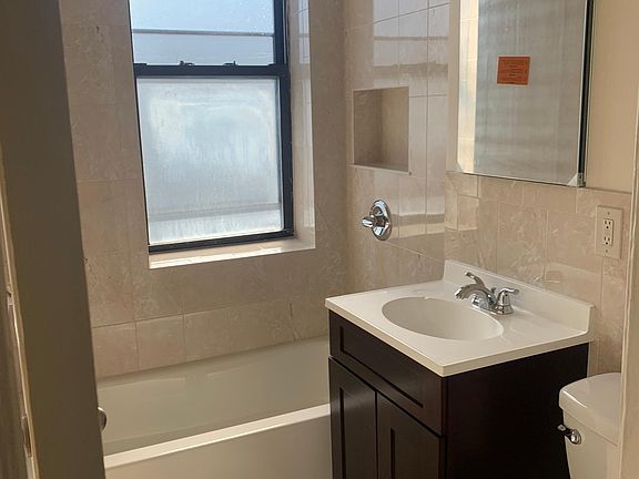 5th image of 514 Gramatan Ave Floor 7