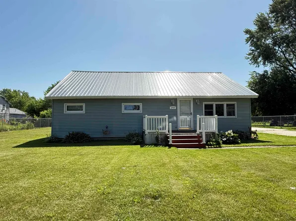 2705 Pine St, Rock Falls, IL 61071