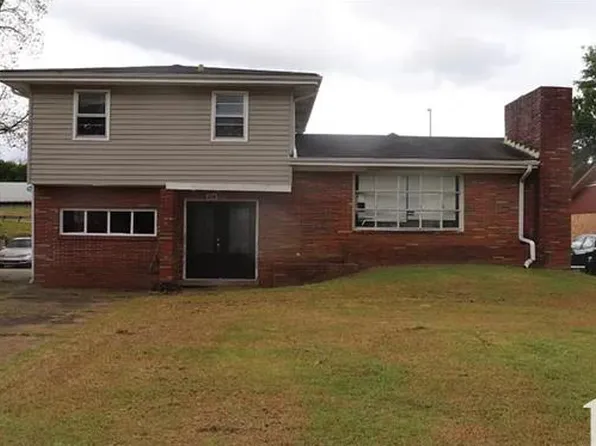 3437 Suwanee Dr, Montgomery, AL 36108