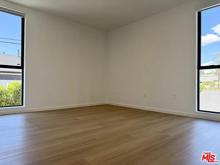 5119 Colfax Ave #203 — Photo 14