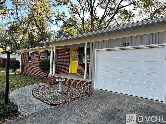 1st image of 2110 Croydon Dr