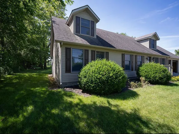 11041 W Us Highway 40, Charlottesville, IN 46117