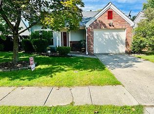 9685 Alexander Ln, Fishers, IN 46038