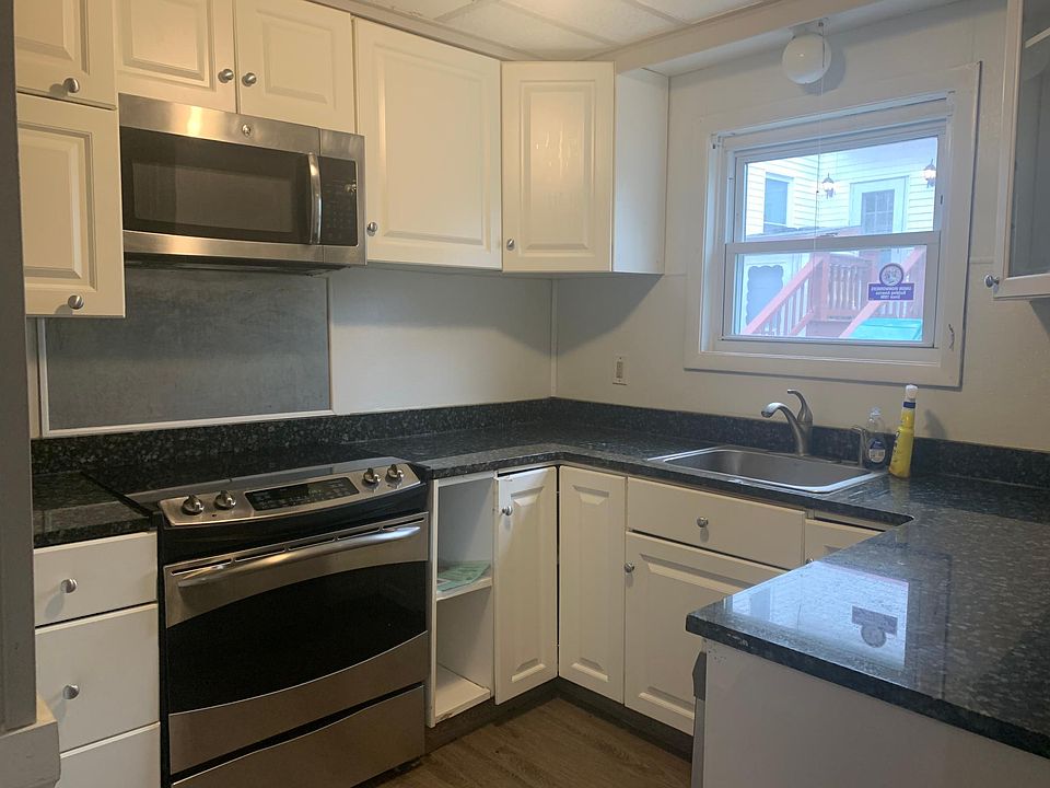 1st image of 68 Sagamore St #1