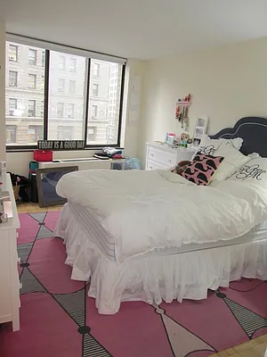 Rented by Newell and Assoc. | media 25
