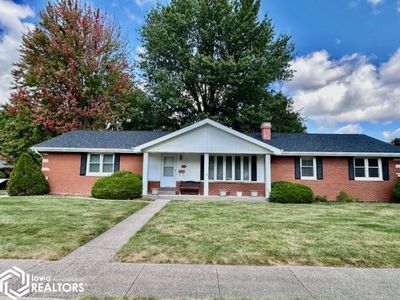 2906 Cathmar St, Burlington, IA, 52601