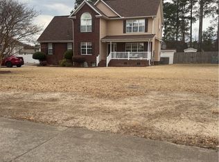 2751 Millmann Rd, Fayetteville, NC 28304