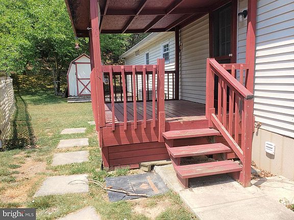3rd image of 16230 McGregor Dr