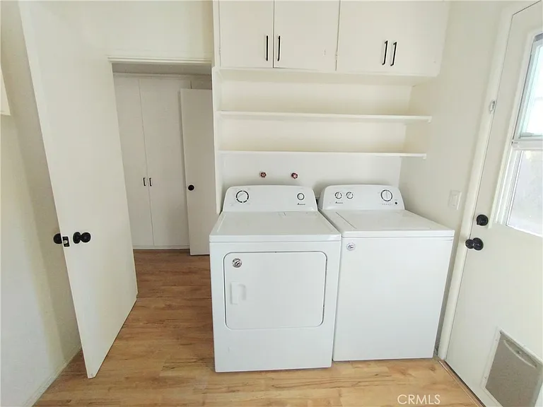 374 Grand Ave — Photo 18