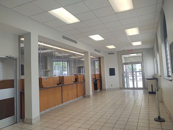 5th image of 1510 S Park Ave