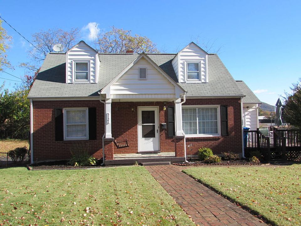 1st image of 5121 Woodbury St NW