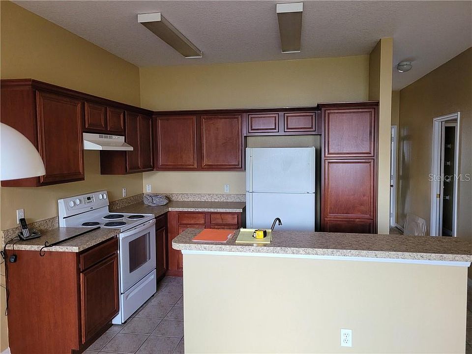 2nd image of 507 Bromley Ct
