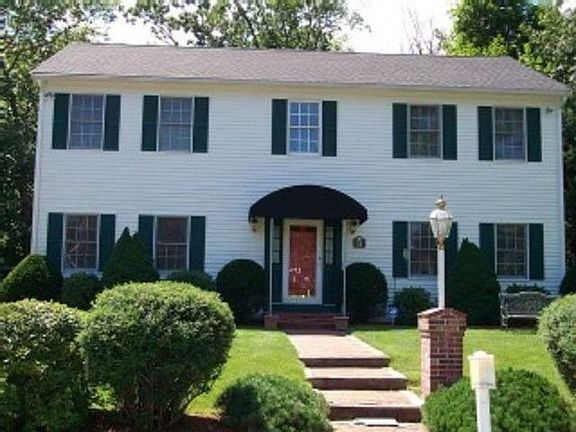 11 Glen Ave