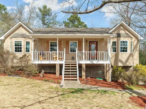 1273 Kings Forest Cir, Leeds, AL 35094