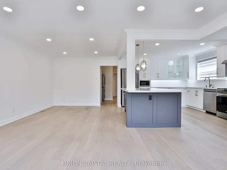 168 Old Sheppard Ave #MAIN — Photo 8