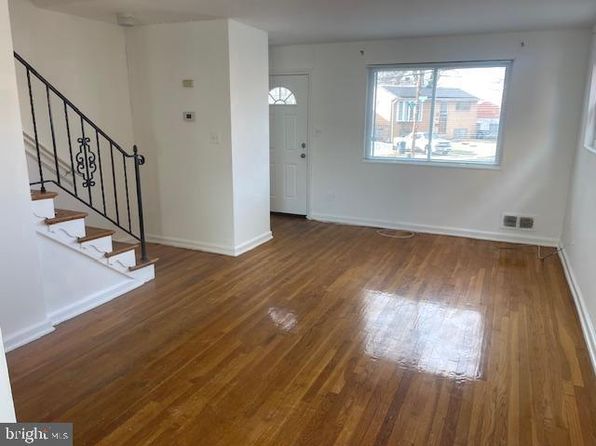 4203 Fort Dupont Ter SE