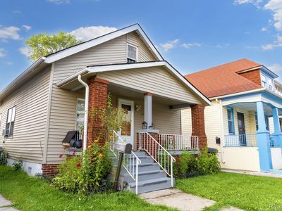 2951 W Burnside St N, Hamtramck, MI, 48212