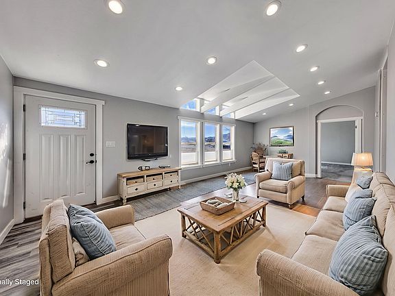 3rd image of 55 E Mount Peale Dr