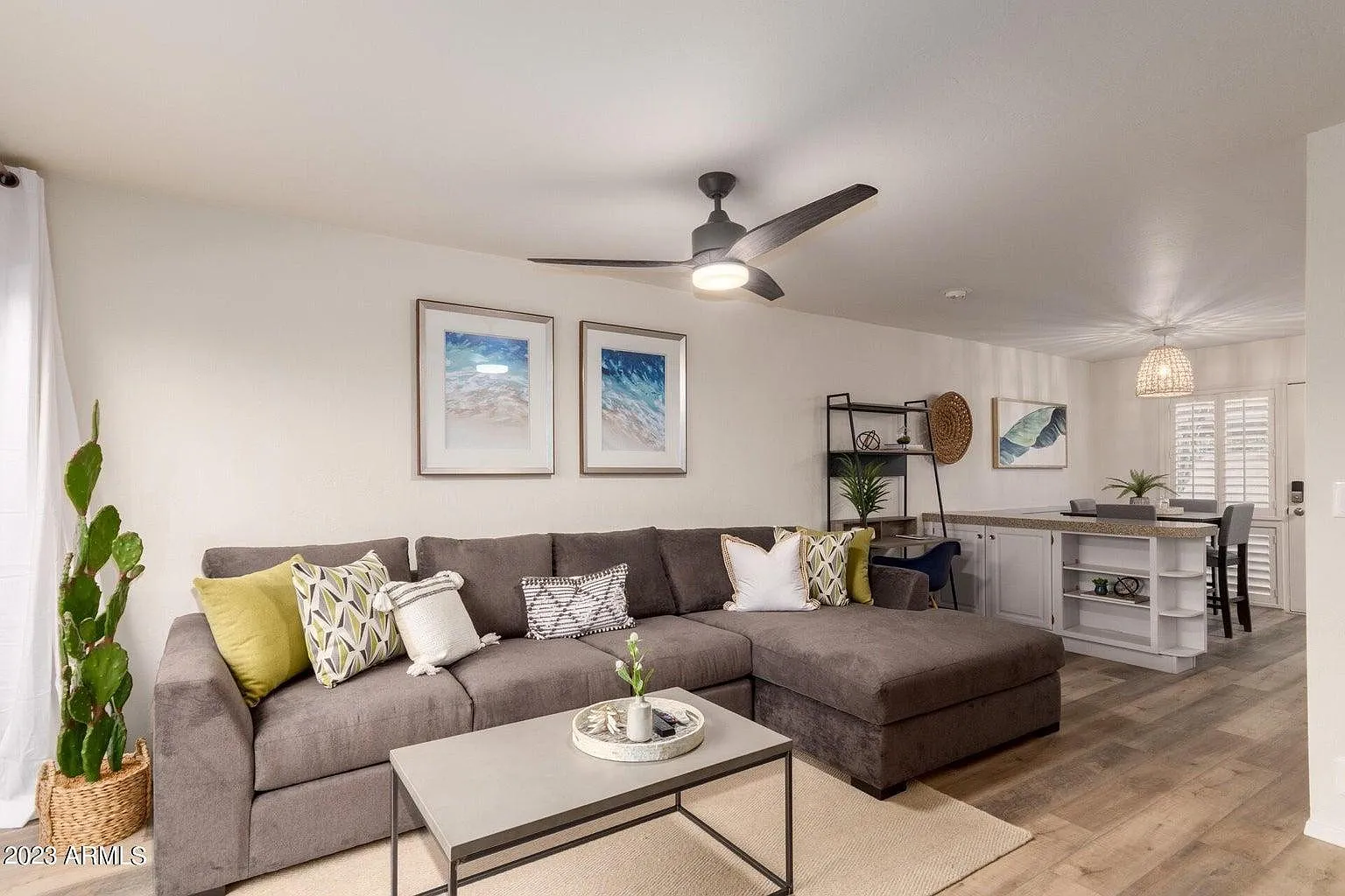 2 bed, 1.5 bath, 986 sqft, $2,000 — Photo 3