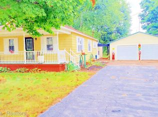 5104 Chesaning Rd, Chesaning, MI 48616