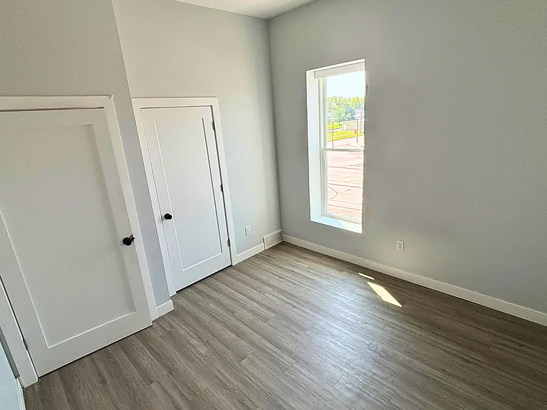 800 Iowa Ave — Photo 5