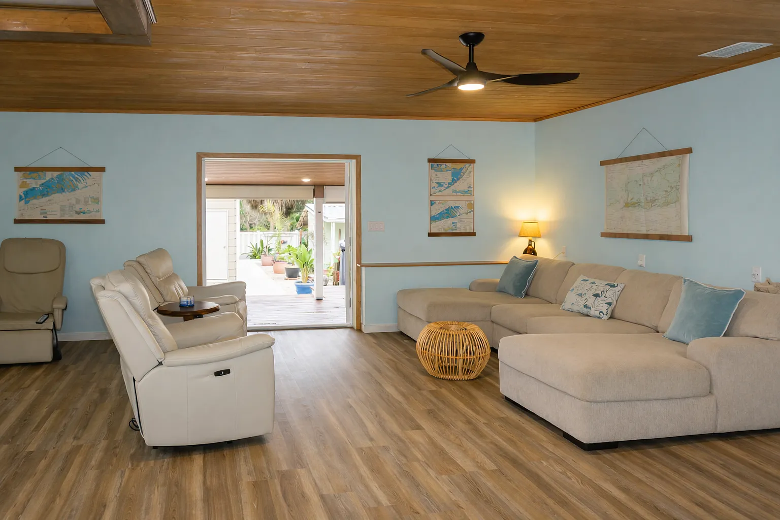 2 bed, 1300 sqft, $4,000 — Photo 3