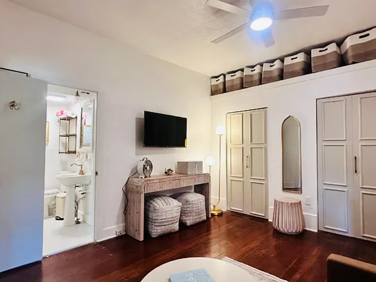 734 NE 3rd Ave #3 — Photo 5