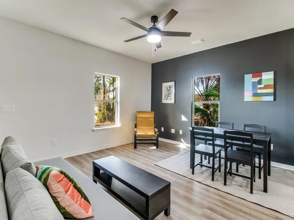 1000 W Yonge St, Pensacola, FL 32501