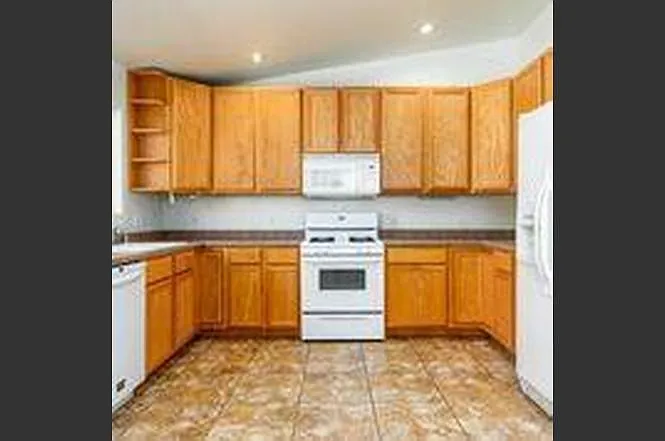 6627 Smoketree Ave — Photo 65